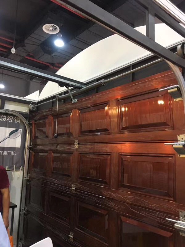 翻板車庫門.jpg
